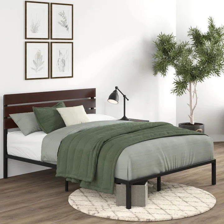 MetalCraft Minimal Simplistic Iron Bed