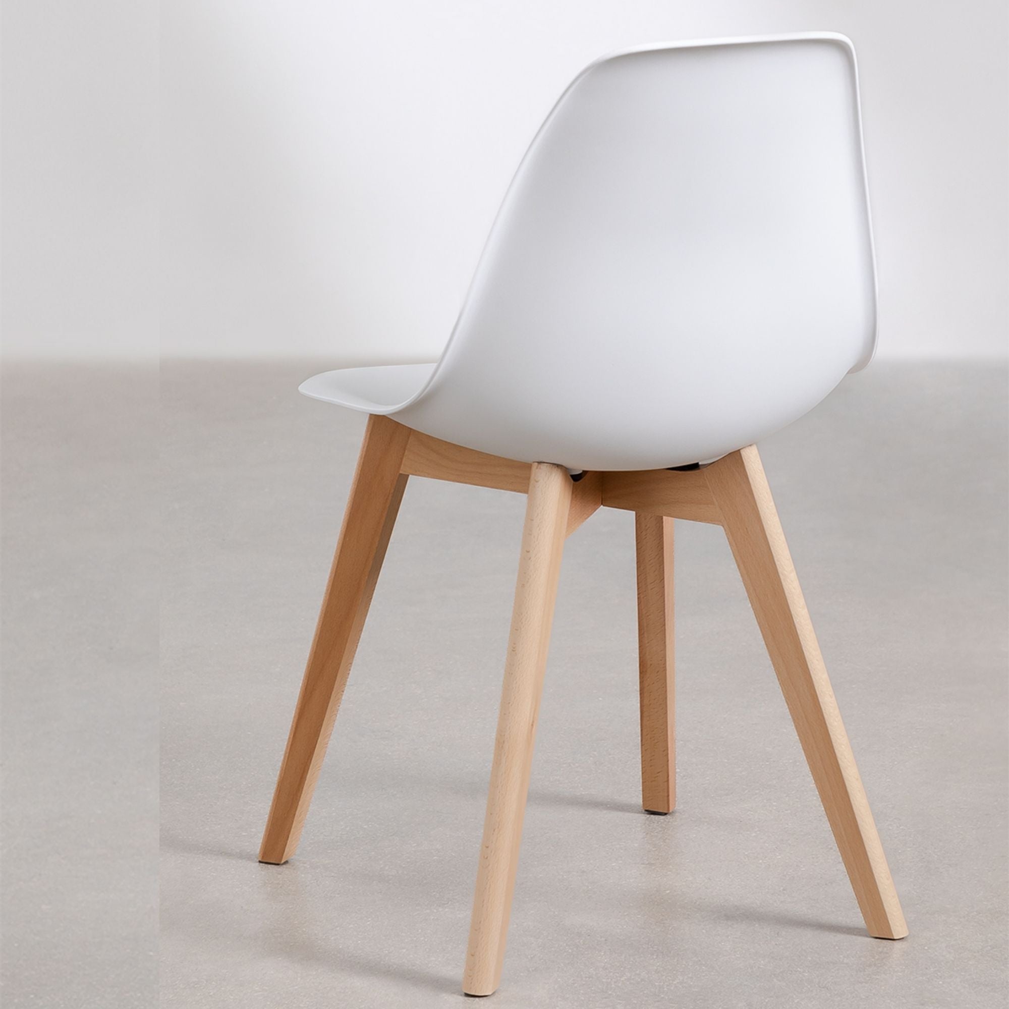 Este Solid Wood Chair | White