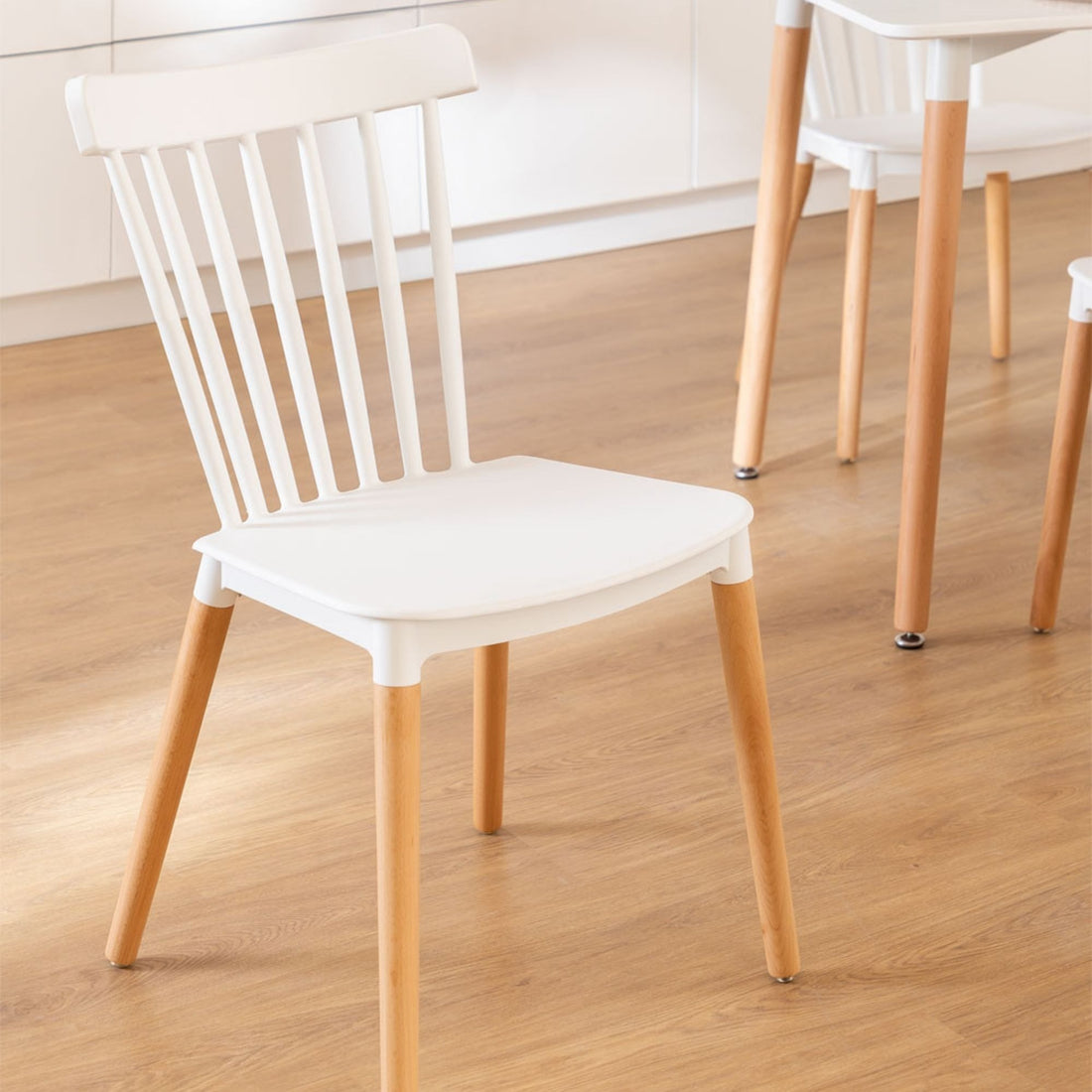 Otari Dining Chair | White