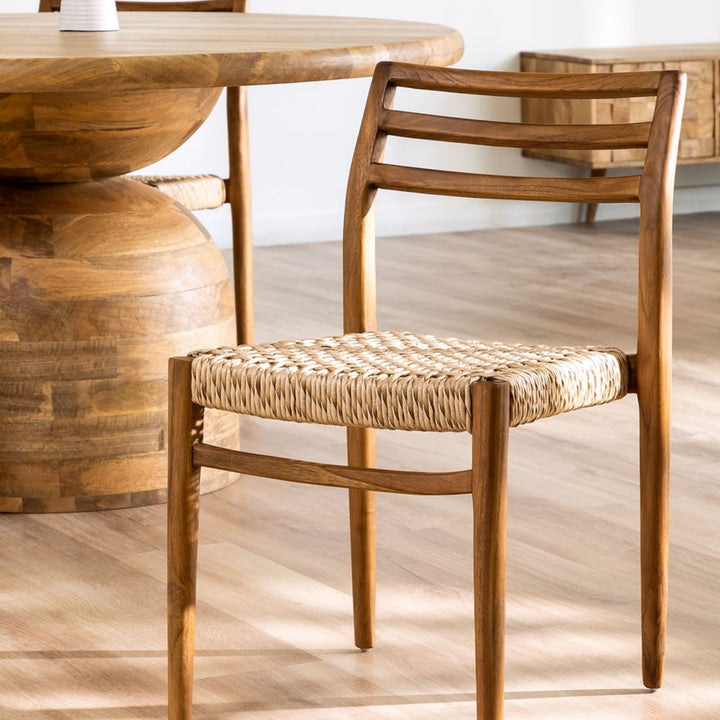 Oriago Solid Wood Chair | Natural