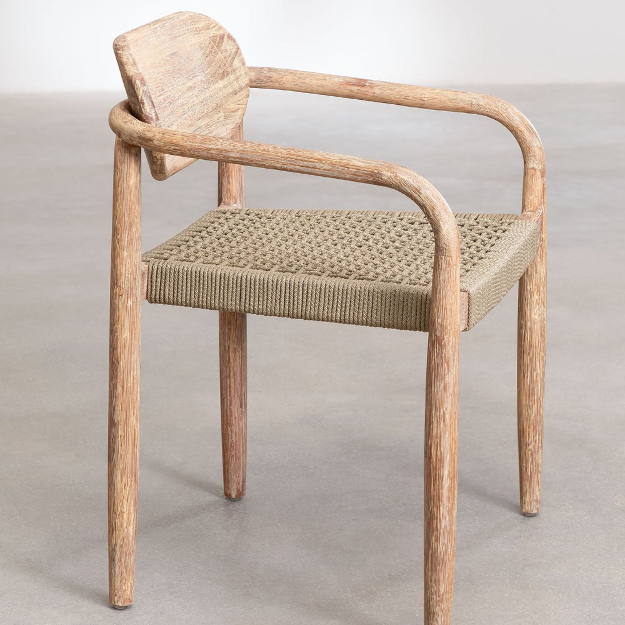 Unecia Solid Wood Chair | Natural