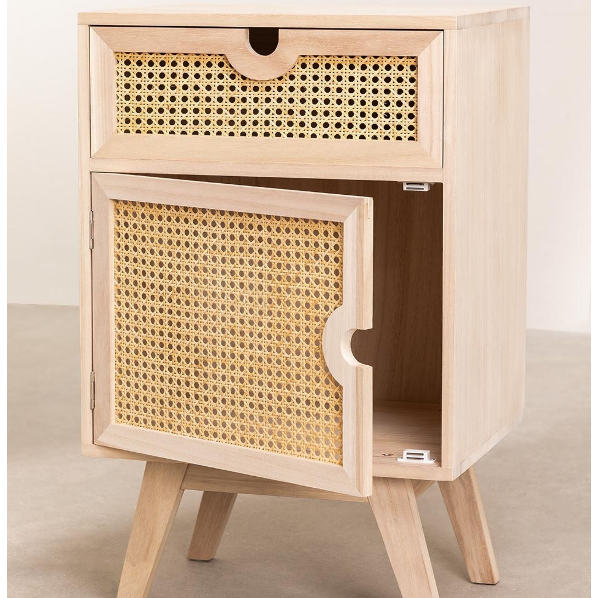 Niews Solid Wood Bedside Table | Natural