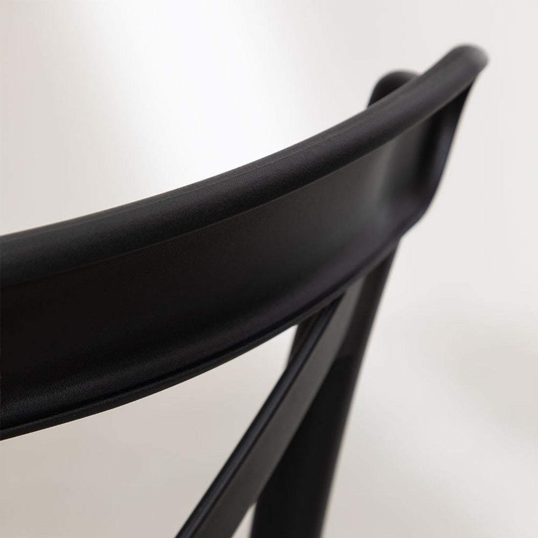 Wiesen Metal Chair | Black