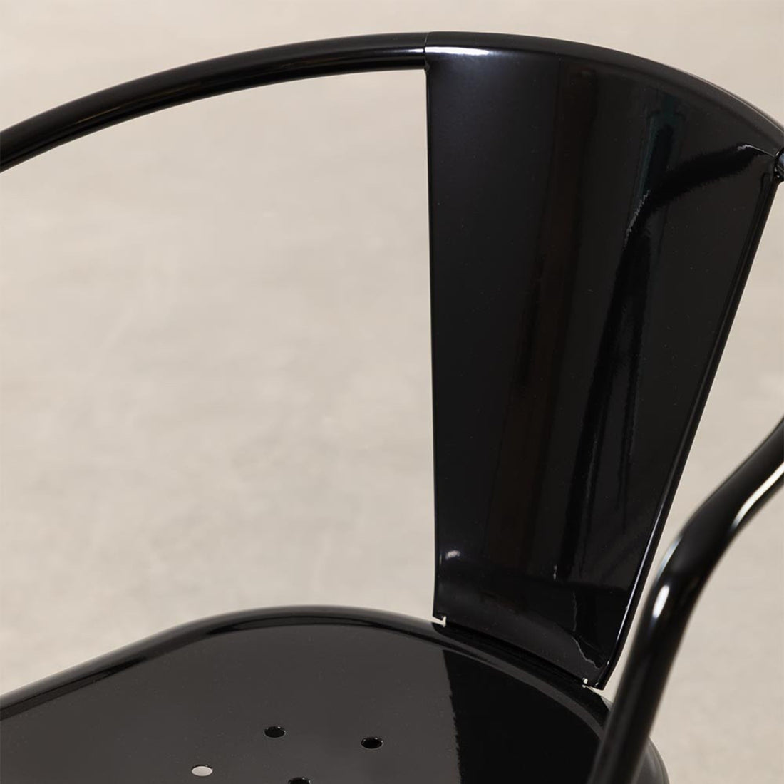 Unic Black Metal Chair | Black