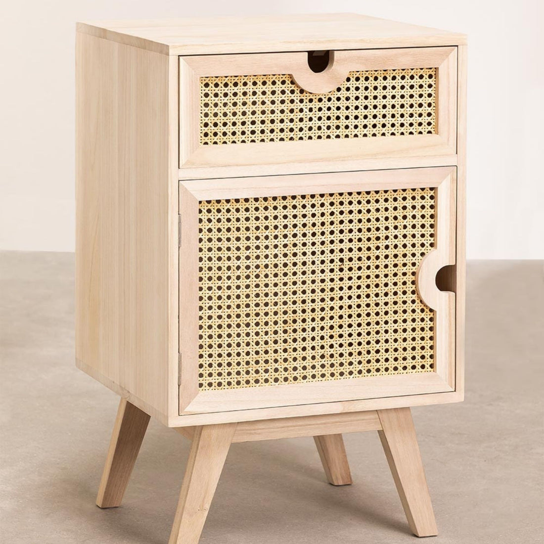 Niews Solid Wood Bedside Table | Natural